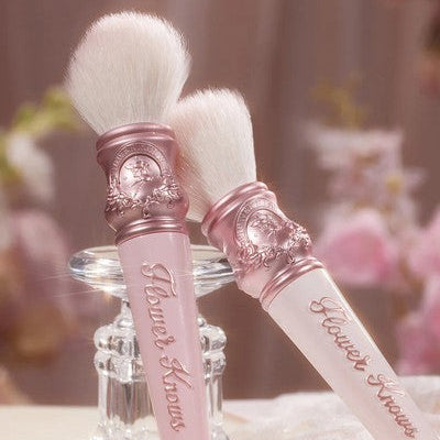 Flower Knows Midsummer Fairytales Blush Brush