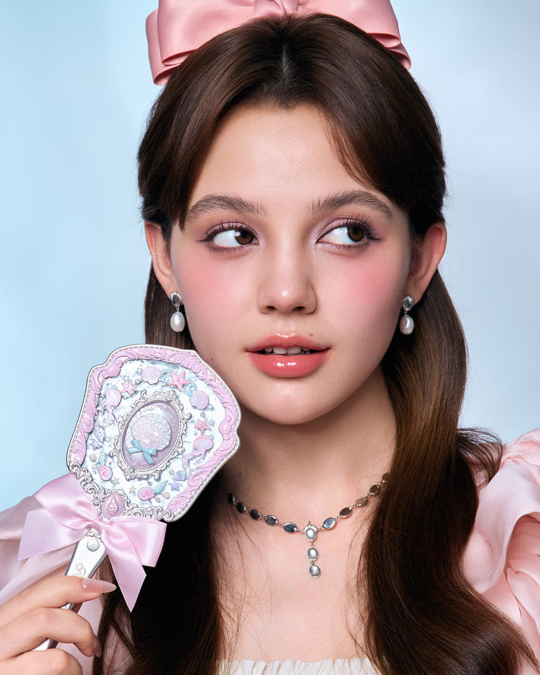 Flower Knows Shell's Jewel Hand Mirror